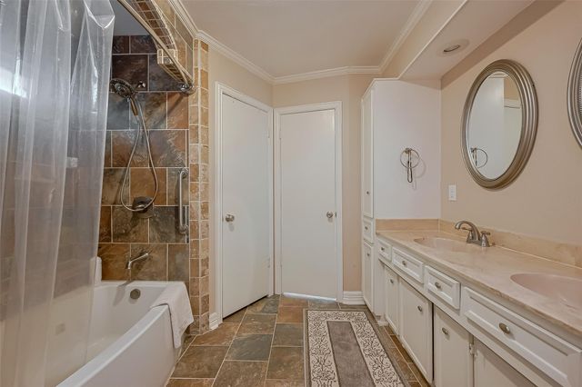 14626 Ravenhurst Lane, Houston, TX 77070