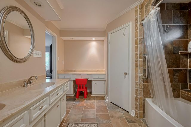 14626 Ravenhurst Lane, Houston, TX 77070