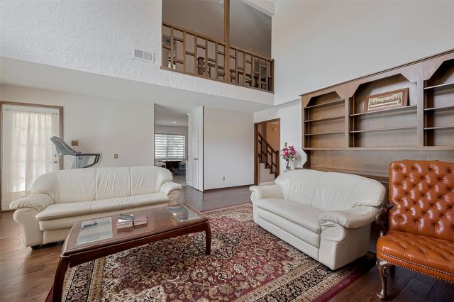 14626 Ravenhurst Lane, Houston, TX 77070