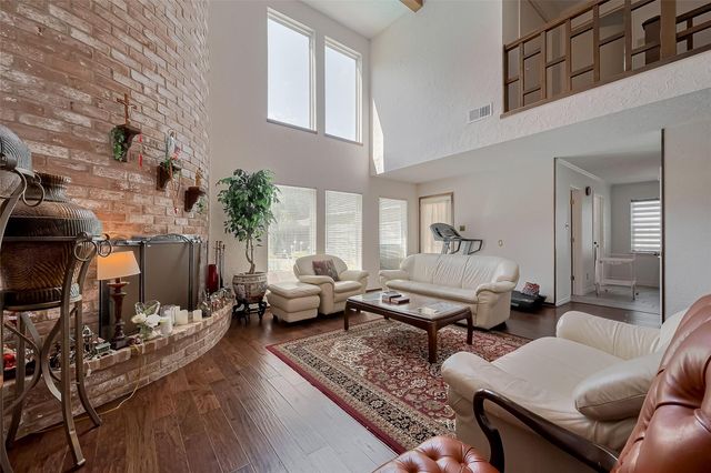 14626 Ravenhurst Lane, Houston, TX 77070