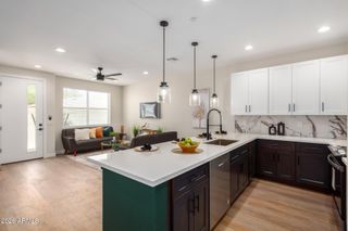 1642 E Monte Vista Road Unit 2, Phoenix, AZ 85006