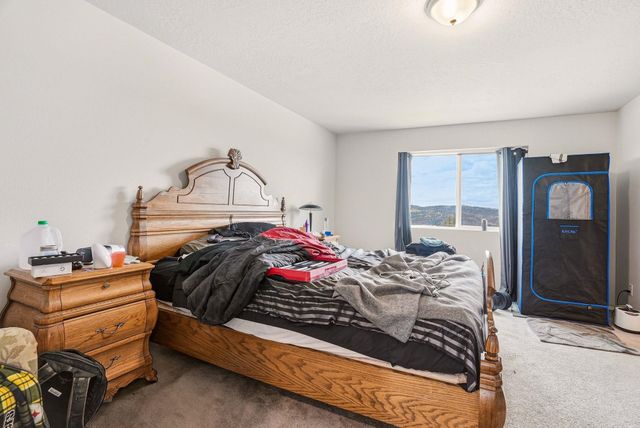 4464 W Bedford Ave, Spokane, WA 99208