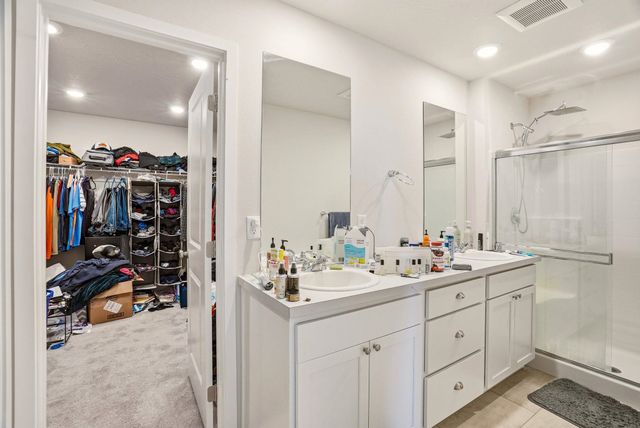 4464 W Bedford Ave, Spokane, WA 99208