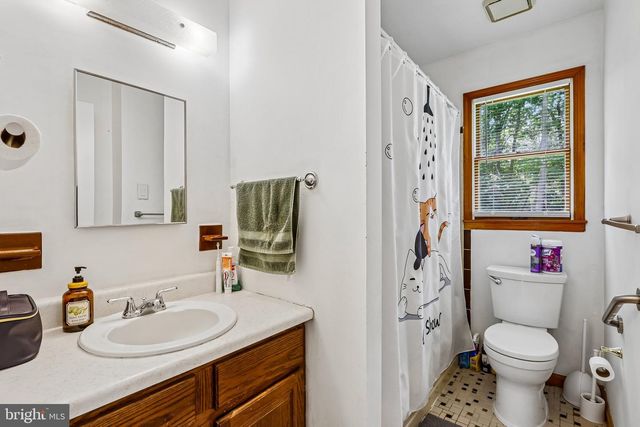 441 E BIRD VILLAGE RD, Jackson, NJ 08527