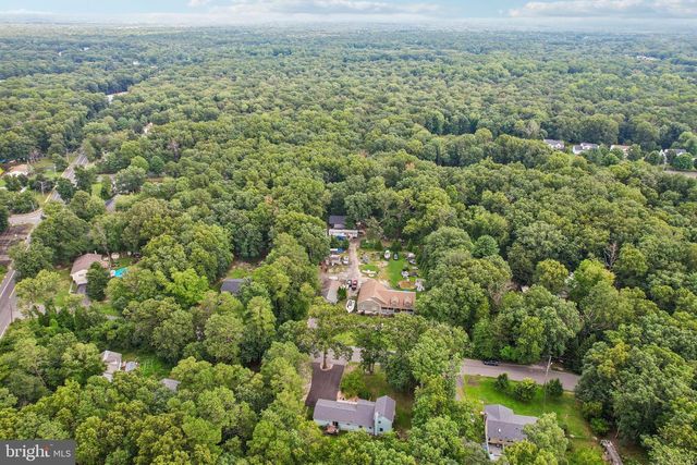 441 E BIRD VILLAGE RD, Jackson, NJ 08527