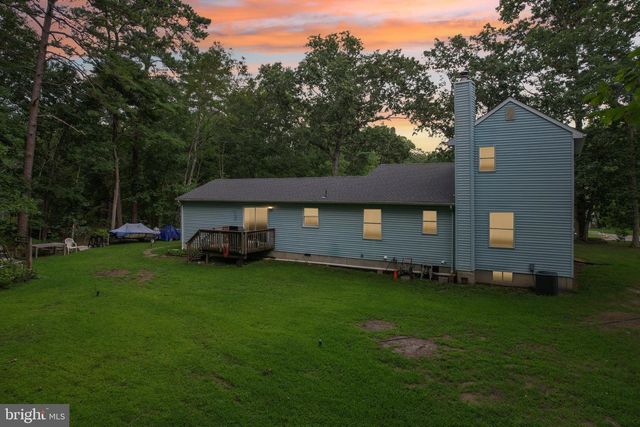 441 E BIRD VILLAGE RD, Jackson, NJ 08527
