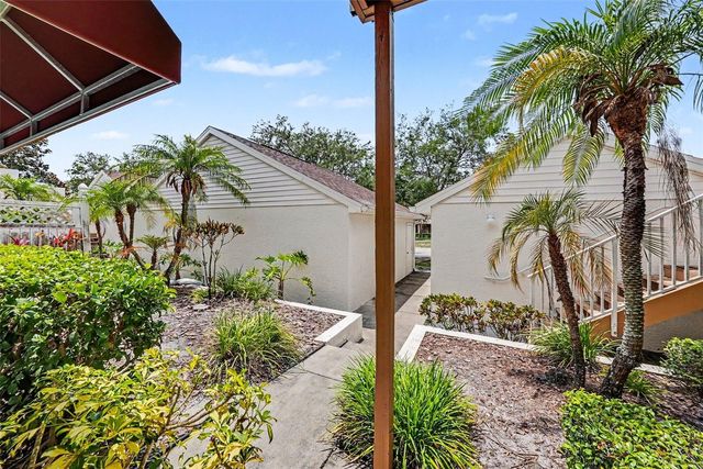 1400 WATER VIEW DRIVE W 102, Largo, FL 33771