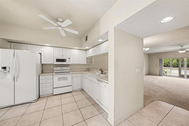 1400 WATER VIEW DRIVE W 102, Largo, FL 33771