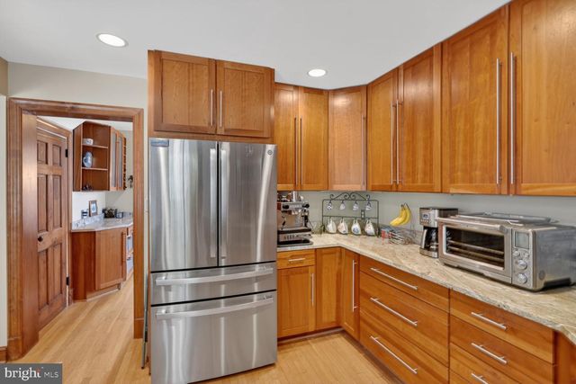 4837 1ST ST S, Arlington, VA 22204