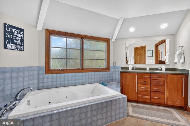 4837 1ST ST S, Arlington, VA 22204
