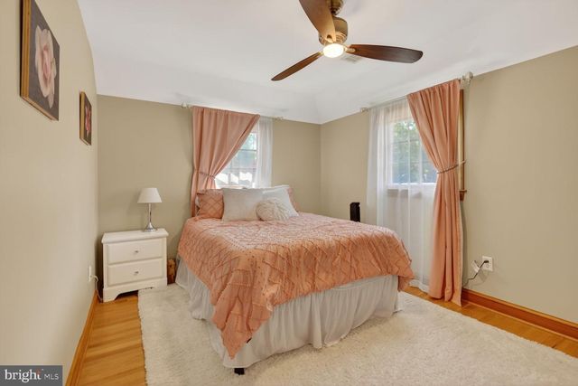 4837 1ST ST S, Arlington, VA 22204