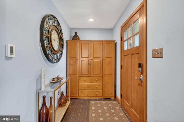 4837 1ST ST S, Arlington, VA 22204