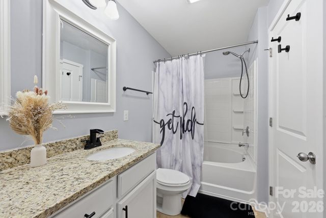8411 Washoe Pine Lane, Charlotte, NC 28215