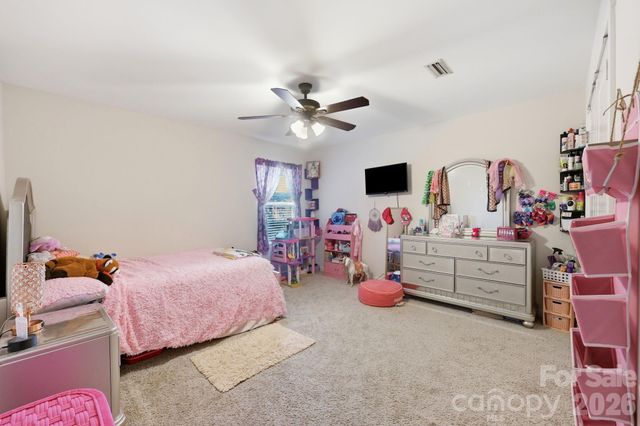 8411 Washoe Pine Lane, Charlotte, NC 28215