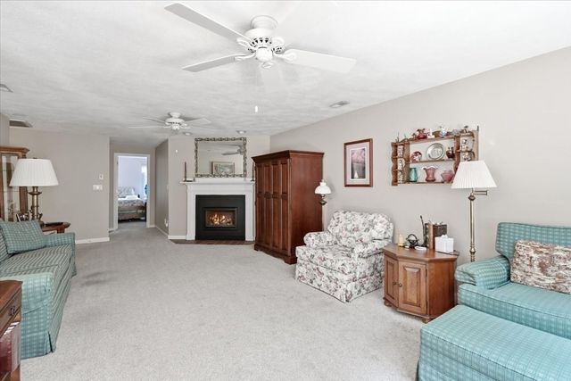 225 Lincoln St G4, Duxbury, MA 02332
