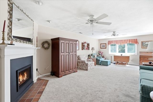 225 Lincoln St G4, Duxbury, MA 02332