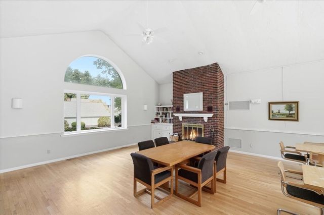 225 Lincoln St G4, Duxbury, MA 02332