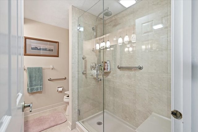 225 Lincoln St G4, Duxbury, MA 02332
