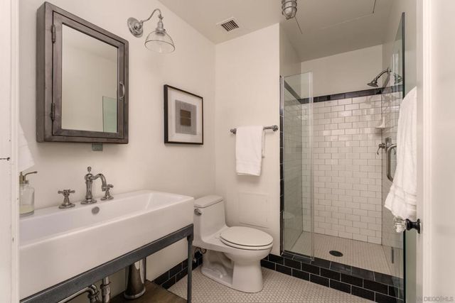 702 Ash Street 1400, San Diego, CA 92101