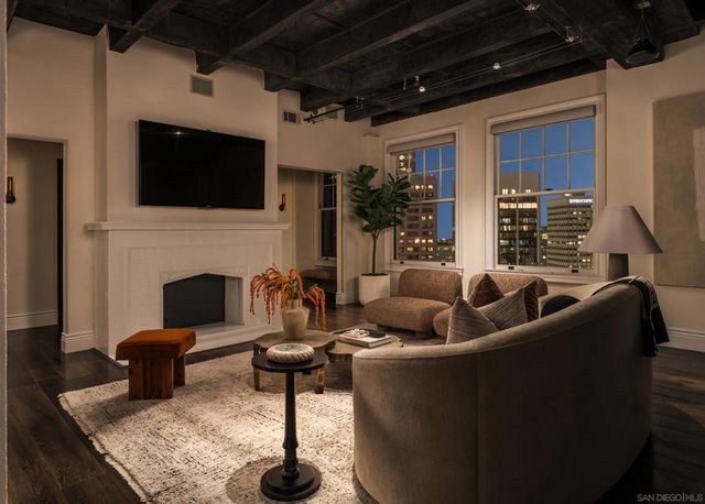 702 Ash Street 1400, San Diego, CA 92101