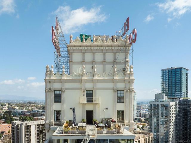 702 Ash Street 1400, San Diego, CA 92101