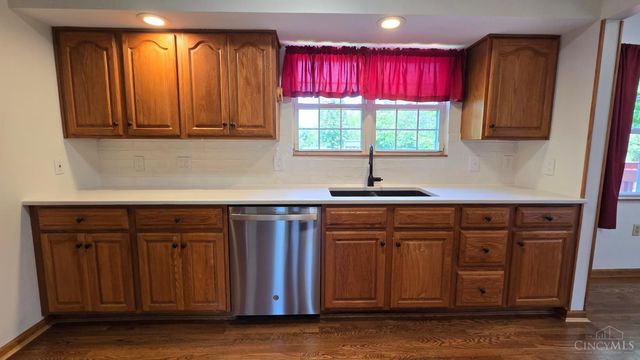 1537 Bardwell West Road, Williamsburg, OH 45176