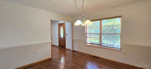 1537 Bardwell West Road, Williamsburg, OH 45176