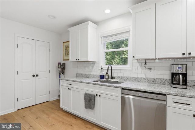 88 JUNIPER DR, Front Royal, VA 22630