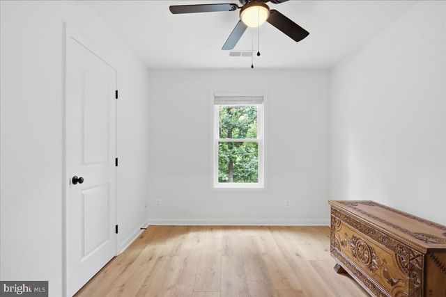 88 JUNIPER DR, Front Royal, VA 22630