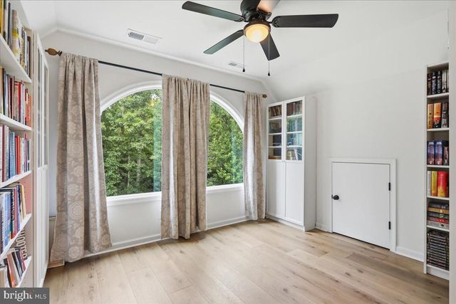 88 JUNIPER DR, Front Royal, VA 22630