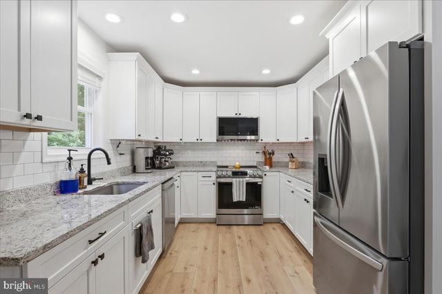 88 JUNIPER DR, Front Royal, VA 22630