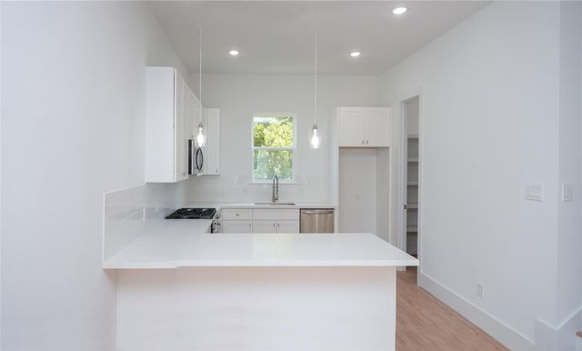 6730 Peerless Street D, Houston, TX 77021