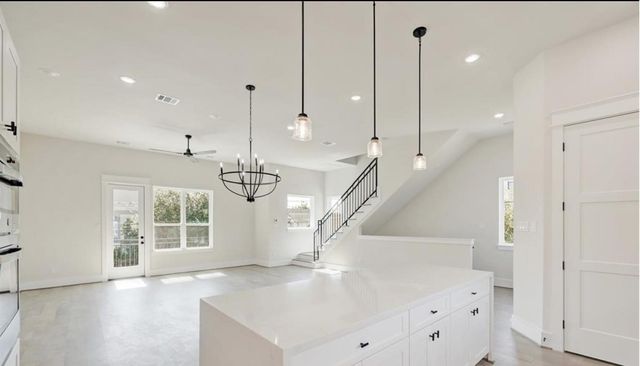 6730 Peerless Street D, Houston, TX 77021