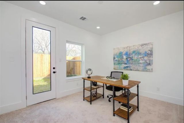 6730 Peerless Street D, Houston, TX 77021
