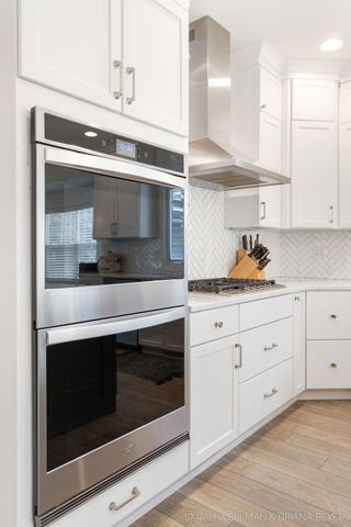 2009 W Lakewood Blvd, Holland, MI 49424