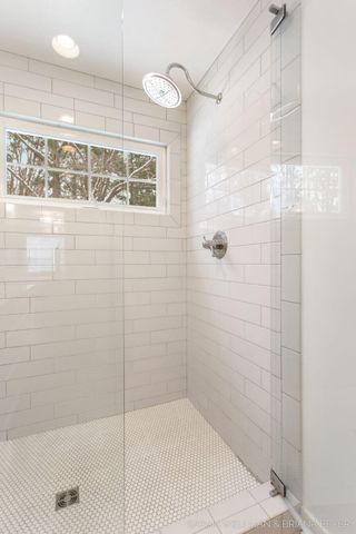 2009 W Lakewood Blvd, Holland, MI 49424