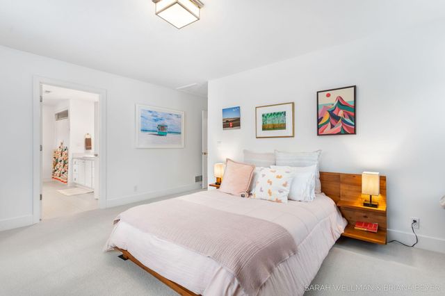 2009 W Lakewood Blvd, Holland, MI 49424