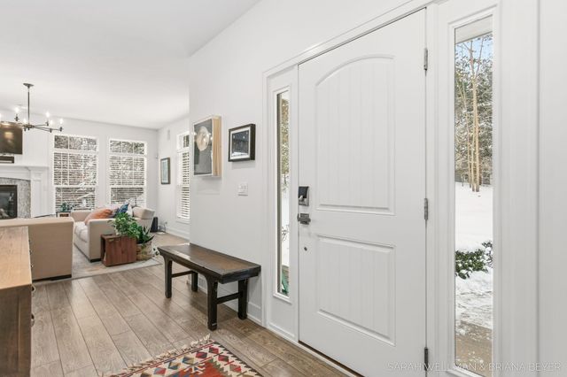 2009 W Lakewood Blvd, Holland, MI 49424