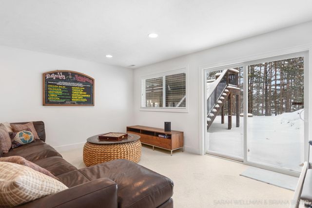 2009 W Lakewood Blvd, Holland, MI 49424