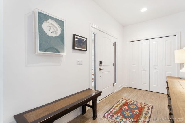 2009 W Lakewood Blvd, Holland, MI 49424