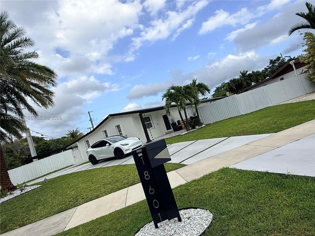 18601 Belview Dr, Cutler Bay, FL 33157