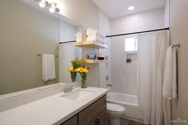 6803 59th Lane, Mission, TX 78573