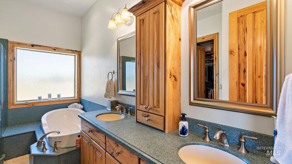 7340 Sagebrush Lane, Caldwell, ID 83607 photo 30