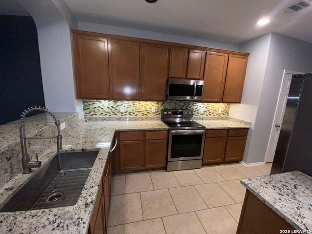 12404 Abbey Park, San Antonio, TX 78249