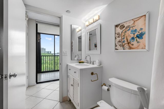 3420 S Ocean Boulevard 5z, Highland Beach, FL 33487