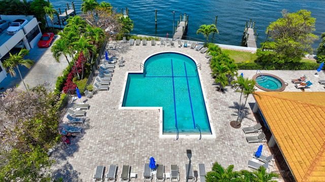 3420 S Ocean Boulevard 5z, Highland Beach, FL 33487