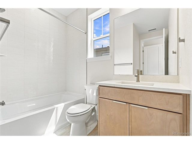 6430 Still Pine Cir, Castle Pines, CO 80108