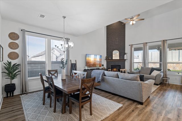 1332 Thompson Road, Argyle, TX 76226