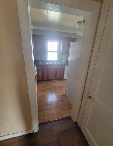 1430 E Vanderhoof Street, Decatur, IL 62521