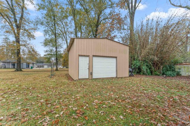 1018 Rodeo Dr, Denham Springs, LA 70726